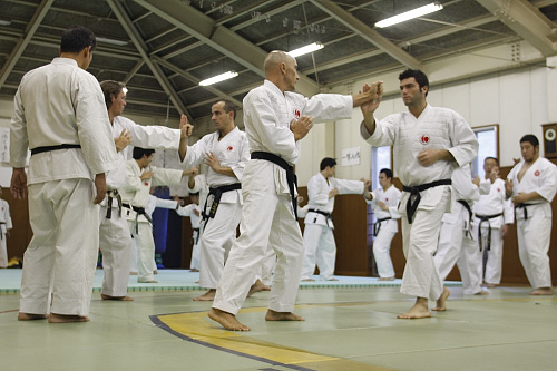 指導者講習会 国際選抜選手権前日の講習会は、海外選手との貴重な交流の機会でもある。
_MG_1659.JPG