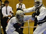 日本拳法第22回東日本大学リーグ戦
赤：早稲田・中川vs立教・豊　中川の胴突き（一本）