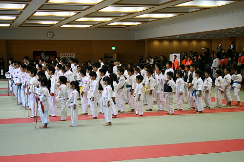 第2回日本拳法関東少年選手権大会 開会式
kaikai_1.JPG
