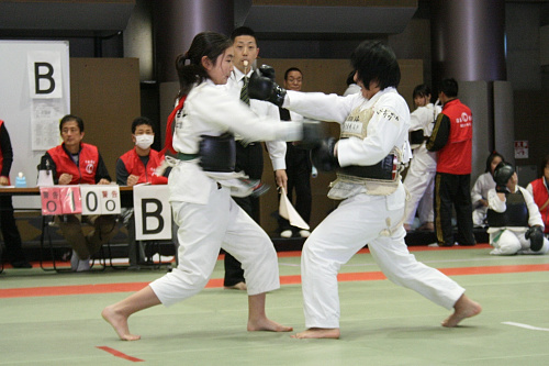 第3回日本拳法関東少年選手権大会 防具試合
40.JPG