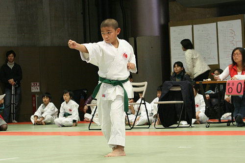 第3回日本拳法関東少年選手権大会 形試合
6.JPG