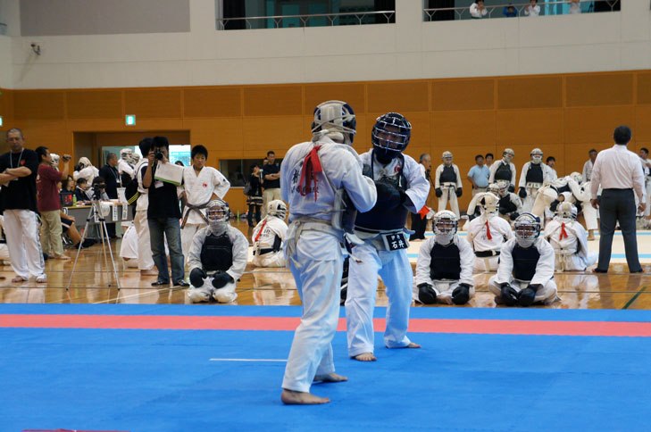 「2017年えひめ国体開催内定記念事業」日本拳法創始80年　第8回日本拳法愛媛県選手権大会（団体戦・個人戦）―四国交流推進大会― 
398257_420171768047205_590881758_n.jpg