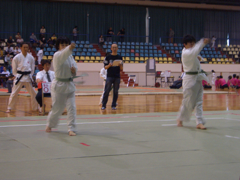 第29回日本拳法群馬県少年選手権大会 形試合　中学生の部<br>写真提供：日本拳法群馬県連盟
kata_junior_01.jpg