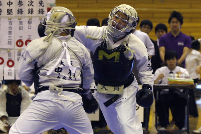 日本拳法第27回東日本大学リーグ戦 赤：明治・大貫の面突き（一本）
_MG_2503.JPG