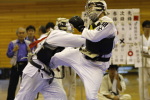 日本拳法第27回東日本大学リーグ戦
白：明治・榊原の胴蹴り（一本）