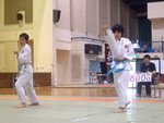 第32回日本拳法群馬県少年選手権大会
形試合、中学生<br>写真提供：日本拳法群馬県連盟