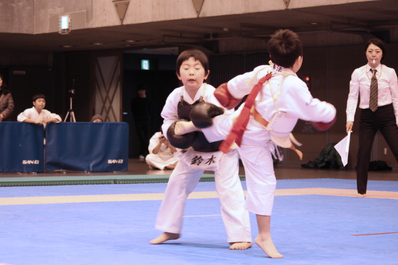 第8回日本拳法関東少年選手権大会 少年男子 防具試合<br>撮影：関東少年連盟
08.JPG