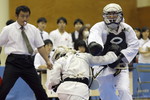矢野杯争奪日本拳法第29回東日本学生個人選手権大会
段の部、中央大学・伊藤vs明治学院大学・五十嵐。<br>撮影：Inno