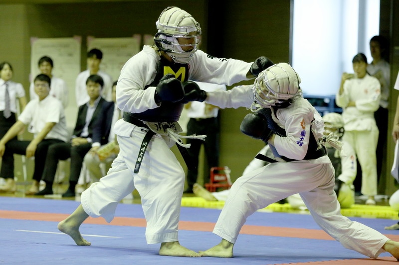 日本拳法第29回東日本大学選手権大会 
E5D_4606.JPG