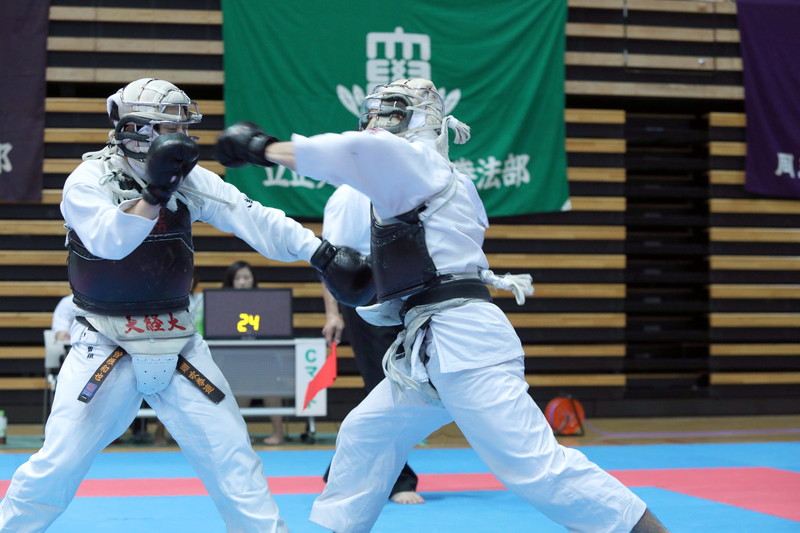 日本拳法第31回全国大学選抜選手権大会 
E5D_0567.JPG
