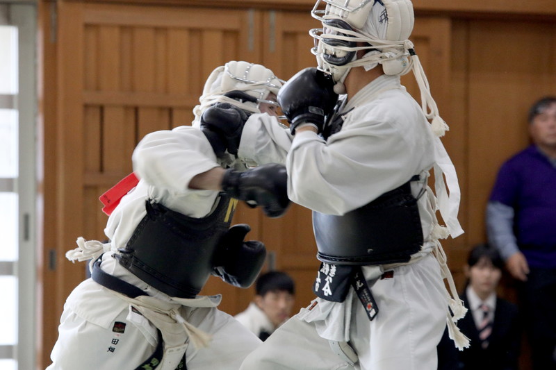 第20回日本拳法埼玉県選手権大会・第20回日本拳法埼玉県少年拳法選手権大会・第8回日本拳法埼玉県王将戦 
E5D_2413.JPG