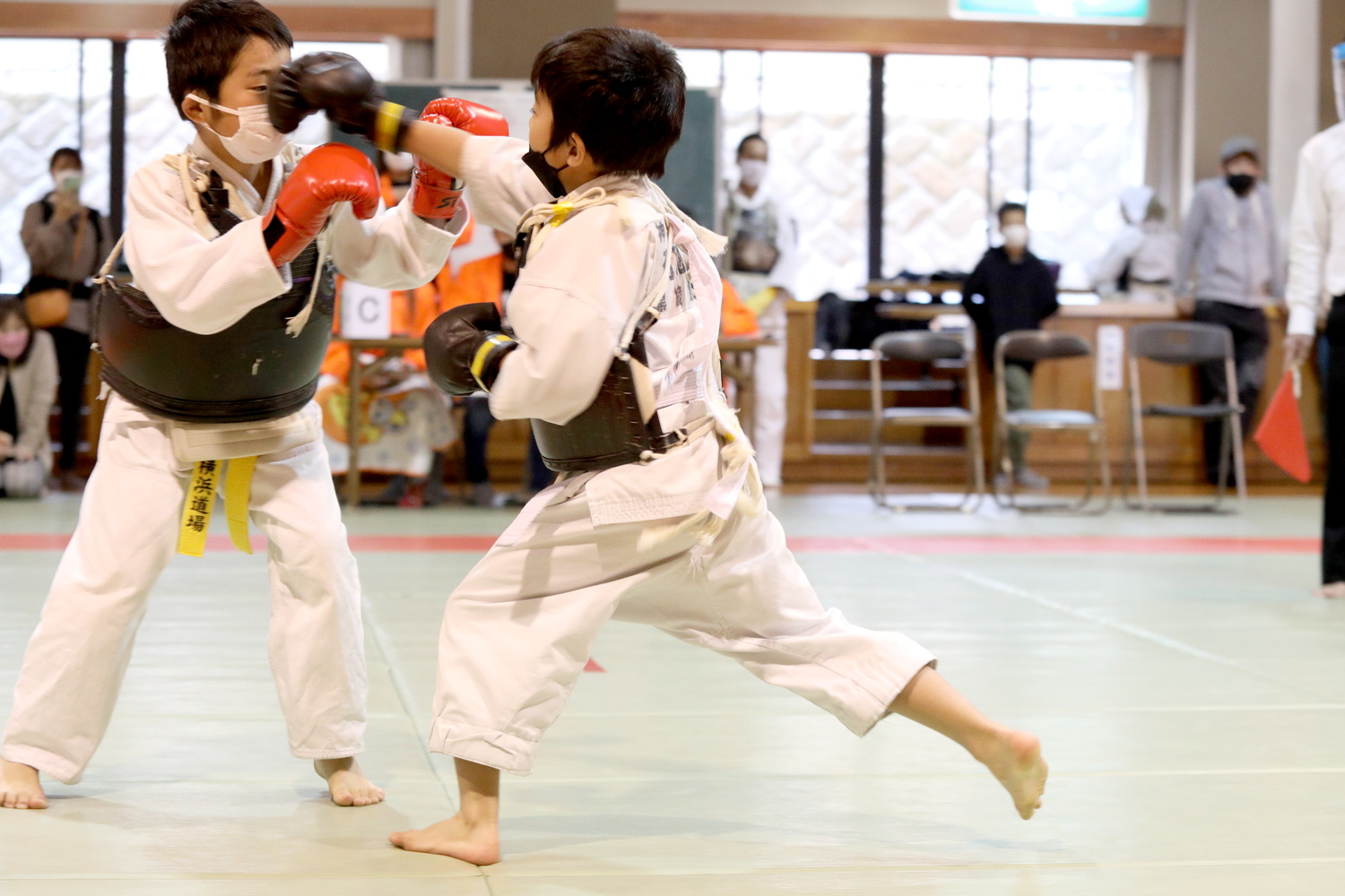 第21回日本拳法神奈川県選手権大会 防具試合
E5D_0653.JPG